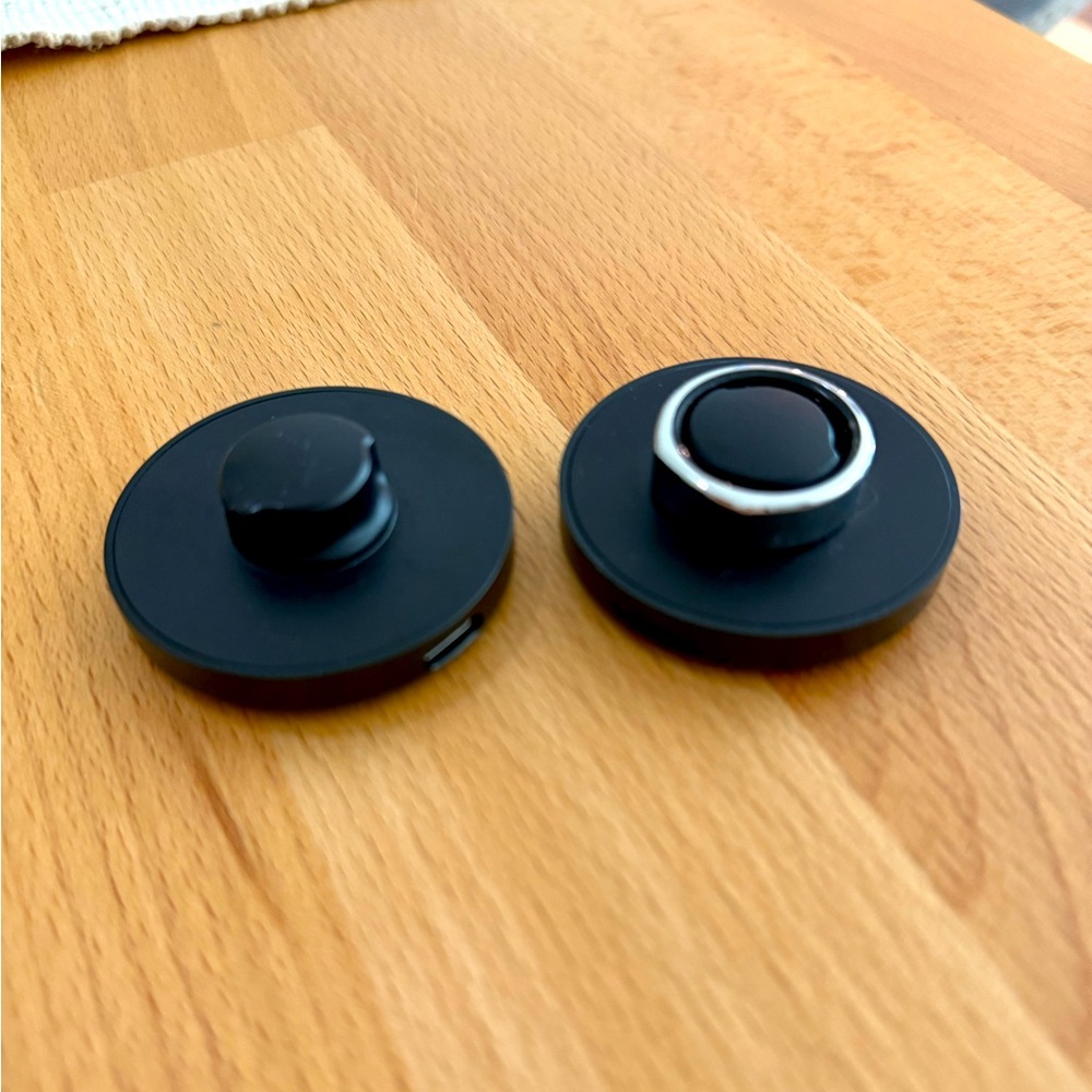 Oura Gen3 Charger Black US9